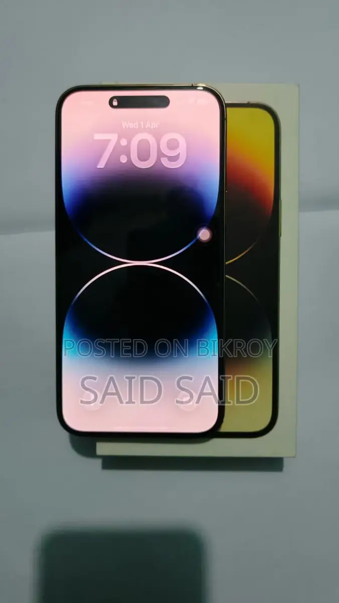 Apple iPhone 14 Pro Max . (Used)