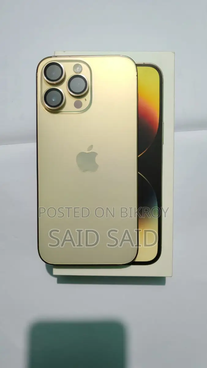Apple iPhone 14 Pro Max . (Used)