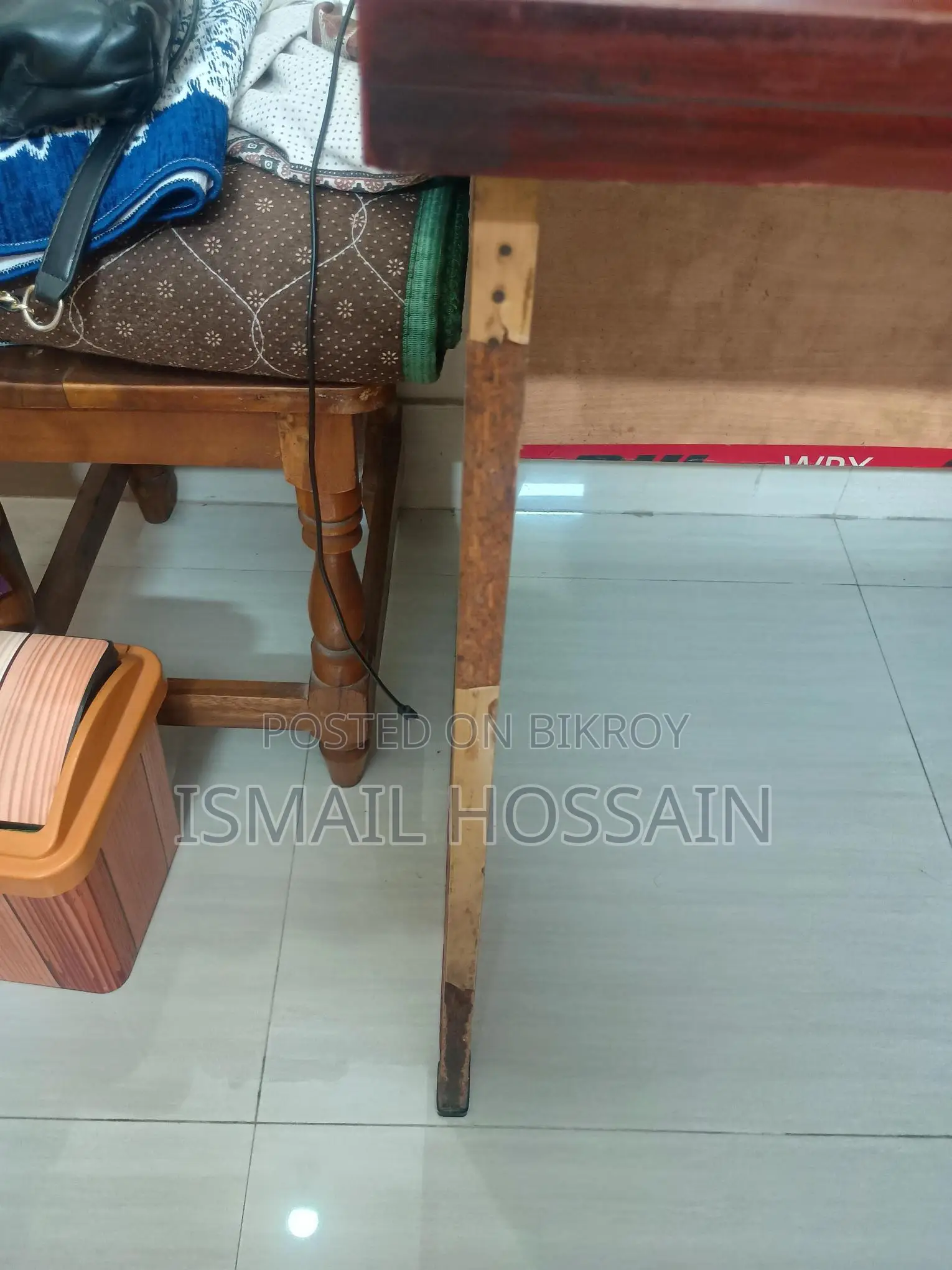 অফিস ডেস্ক