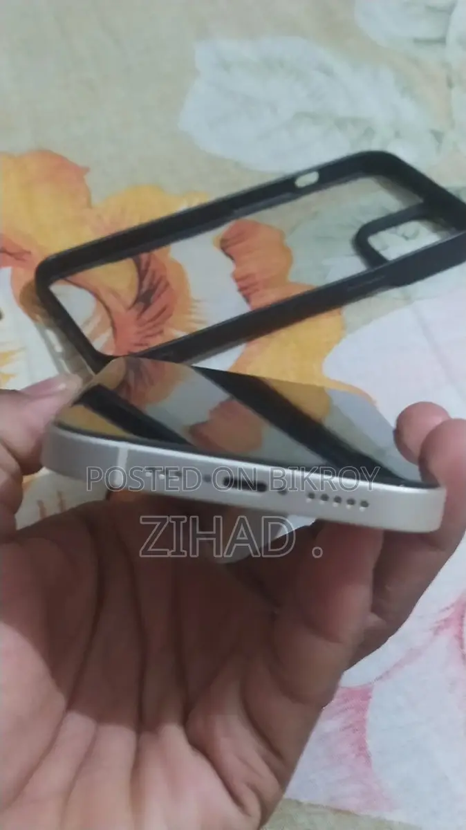 Apple iPhone 13 128GB Japan (Used)