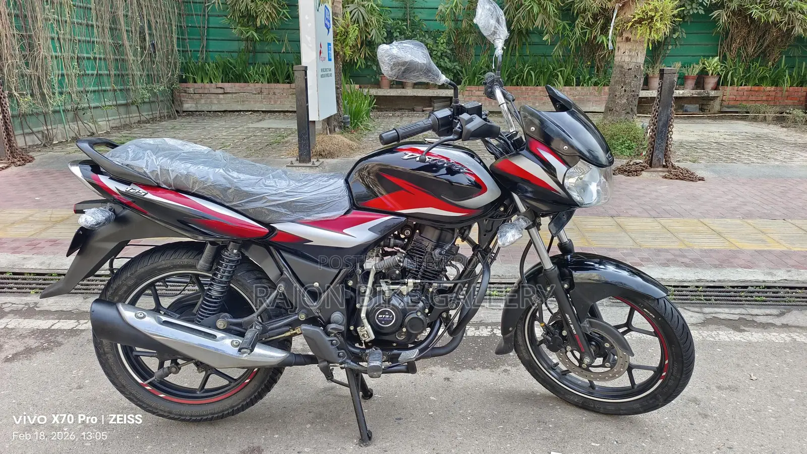 Bajaj Discover 125 CBS 3D 2023