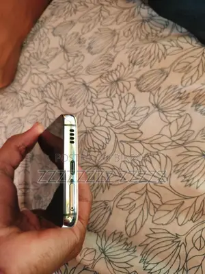 Samsung Galaxy S21 2022 (Used)