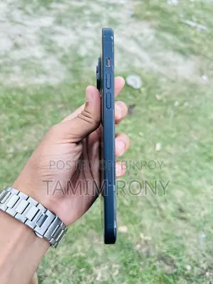 Apple iPhone 15 Plus 128 GB Black