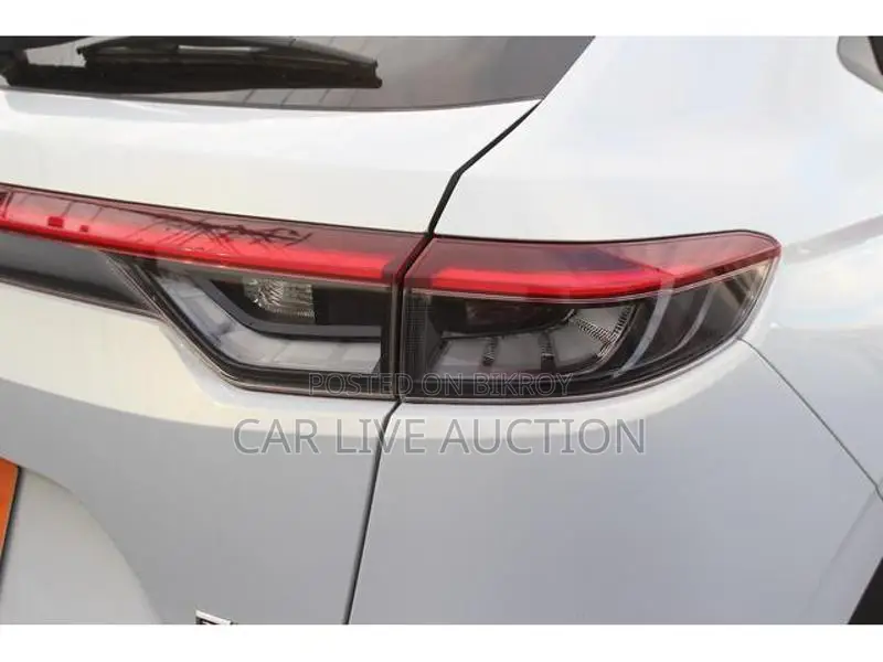 Honda Vezel Hybrid X 2021