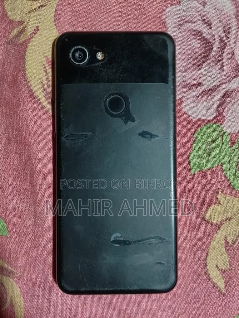 Google Pixel 3A . (Used)