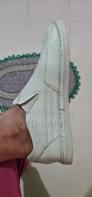 অরিজিনাল লেদারের লোফার