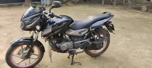 Bajaj Pulsar 150 . 2018