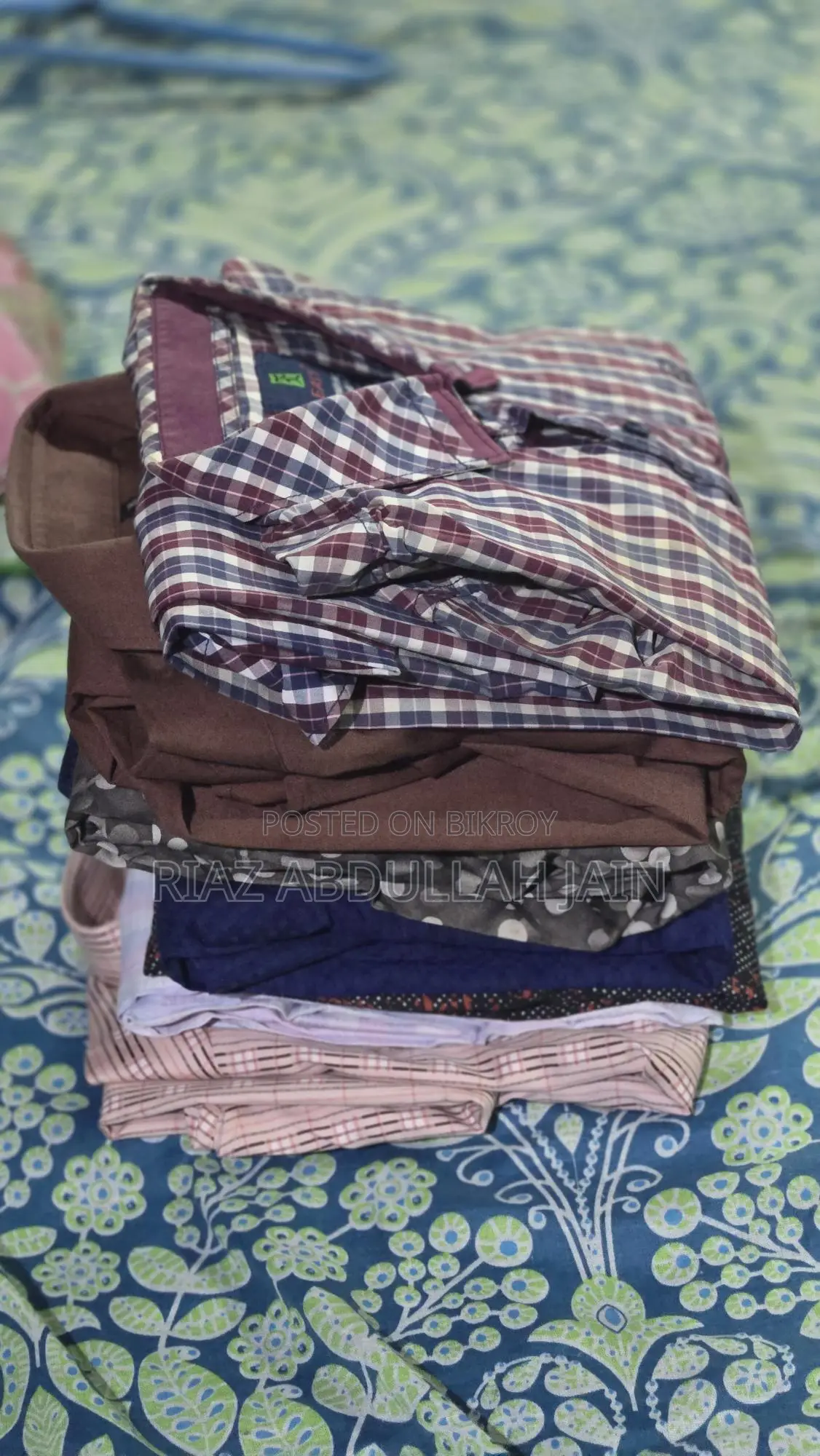 ৭ টি শার্ট