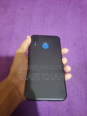 Huawei Nova 3i . (Used)