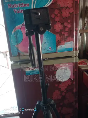 Mobile Camera Stand