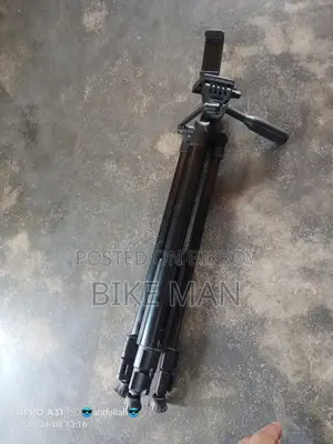 Mobile Camera Stand
