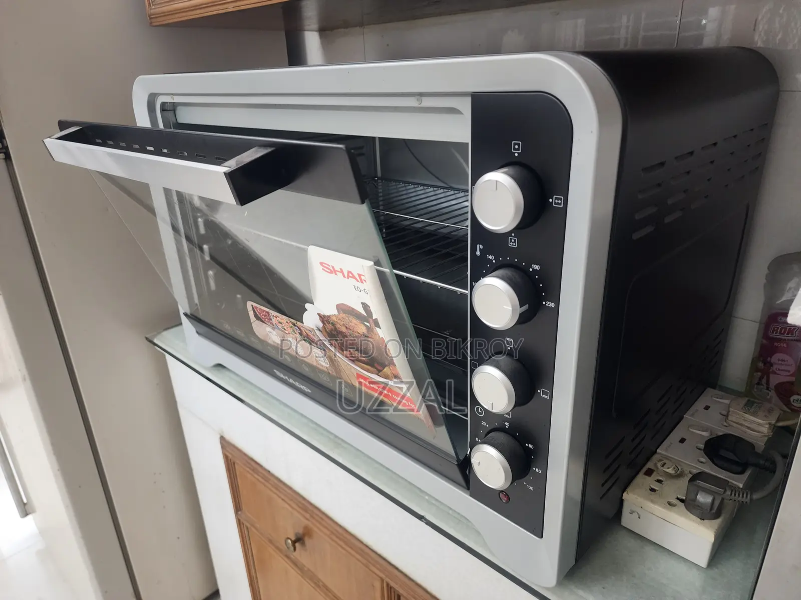 Electric Oven