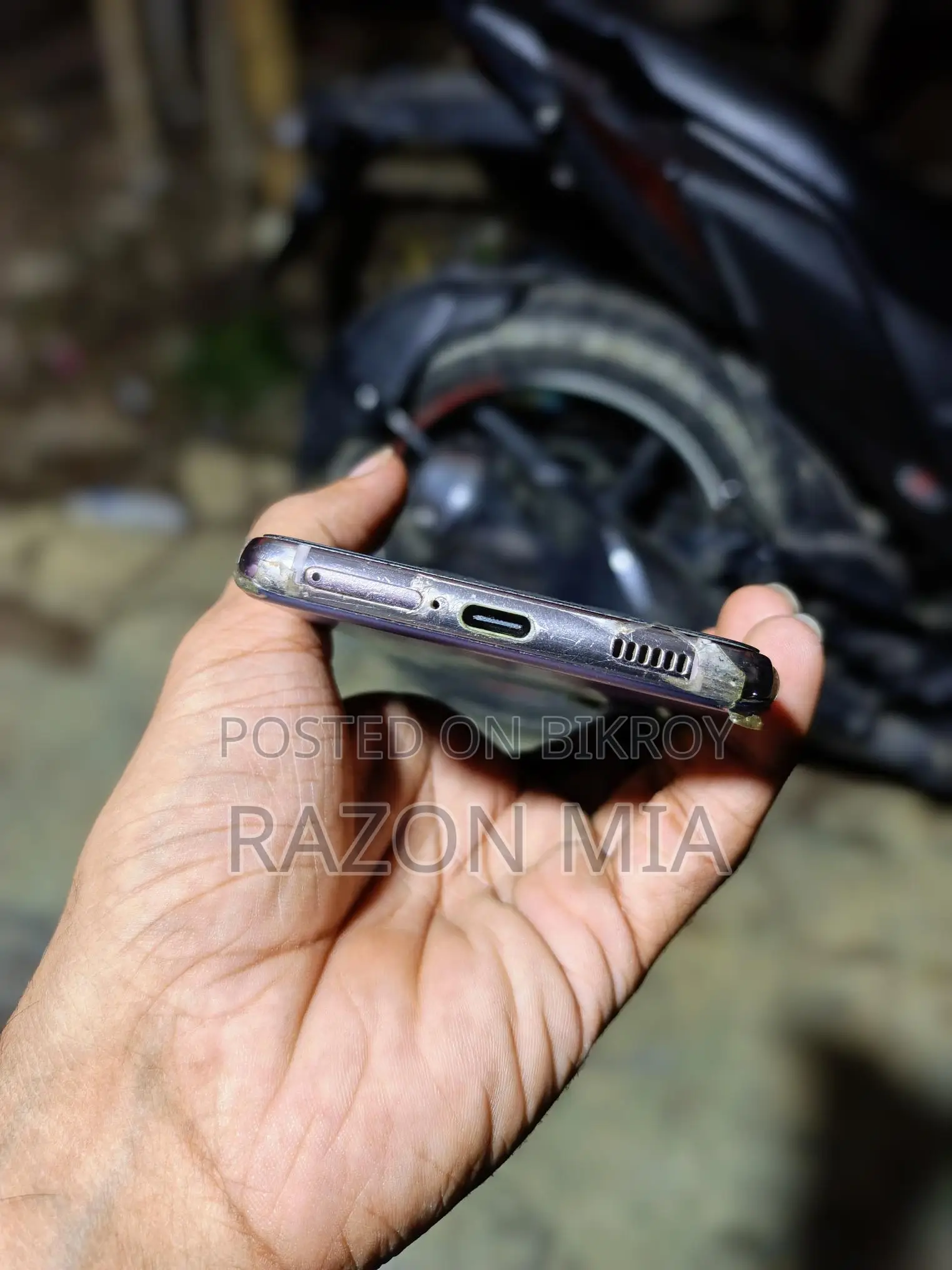 Samsung Galaxy S21 8/256 (Used)