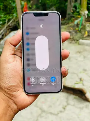 অ্যাপল আইফোন ১৪ (ব্যবহৃত)