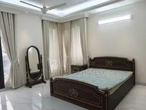 নর্থ গুলশানে ৩০০০ বর্গফুটের বিলাসবহুল ফুল-ফার্নিশড অ্যাপার্টমেন্ট ভাড়ার জন্য