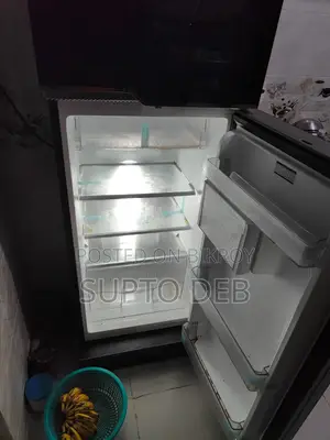 Fridge - Walton