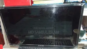 Singer LED TV