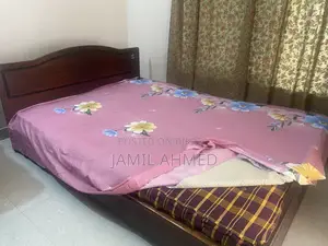 Double Bed With Zazim