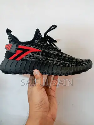 Casual Sneakers - Size: 40