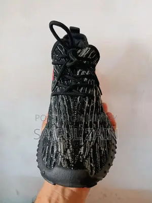 Casual Sneakers - Size: 40