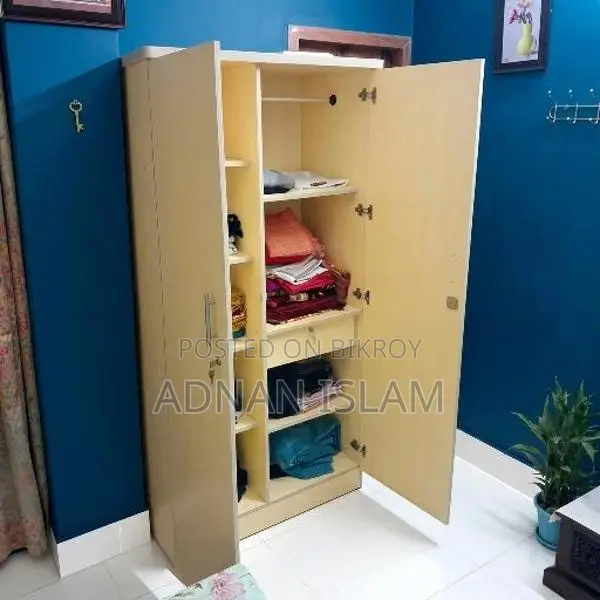 Almirah for Sale