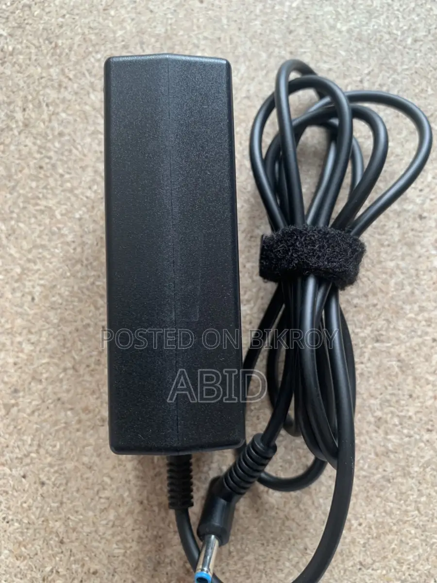 HP Original 65W Laptop Charger