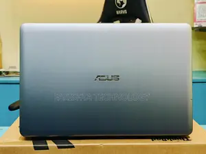 Asus AMD 7th Generation 4GB Ram 128GB SSD 15.6" HD Display Laptop.