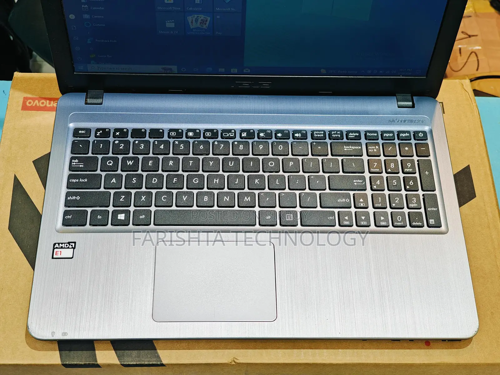 Asus AMD 7th Generation 4GB Ram 128GB SSD 15.6" HD Display Laptop.