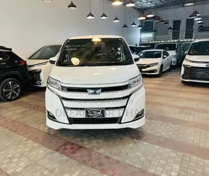 Toyota Noah G 2 Door Power 2021