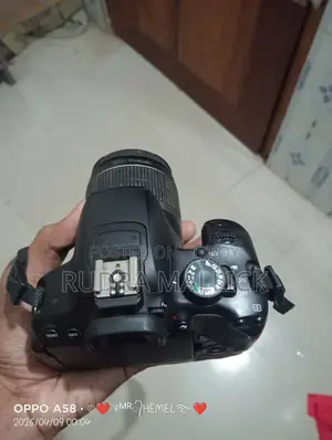 Canon 650D with Kit Lens