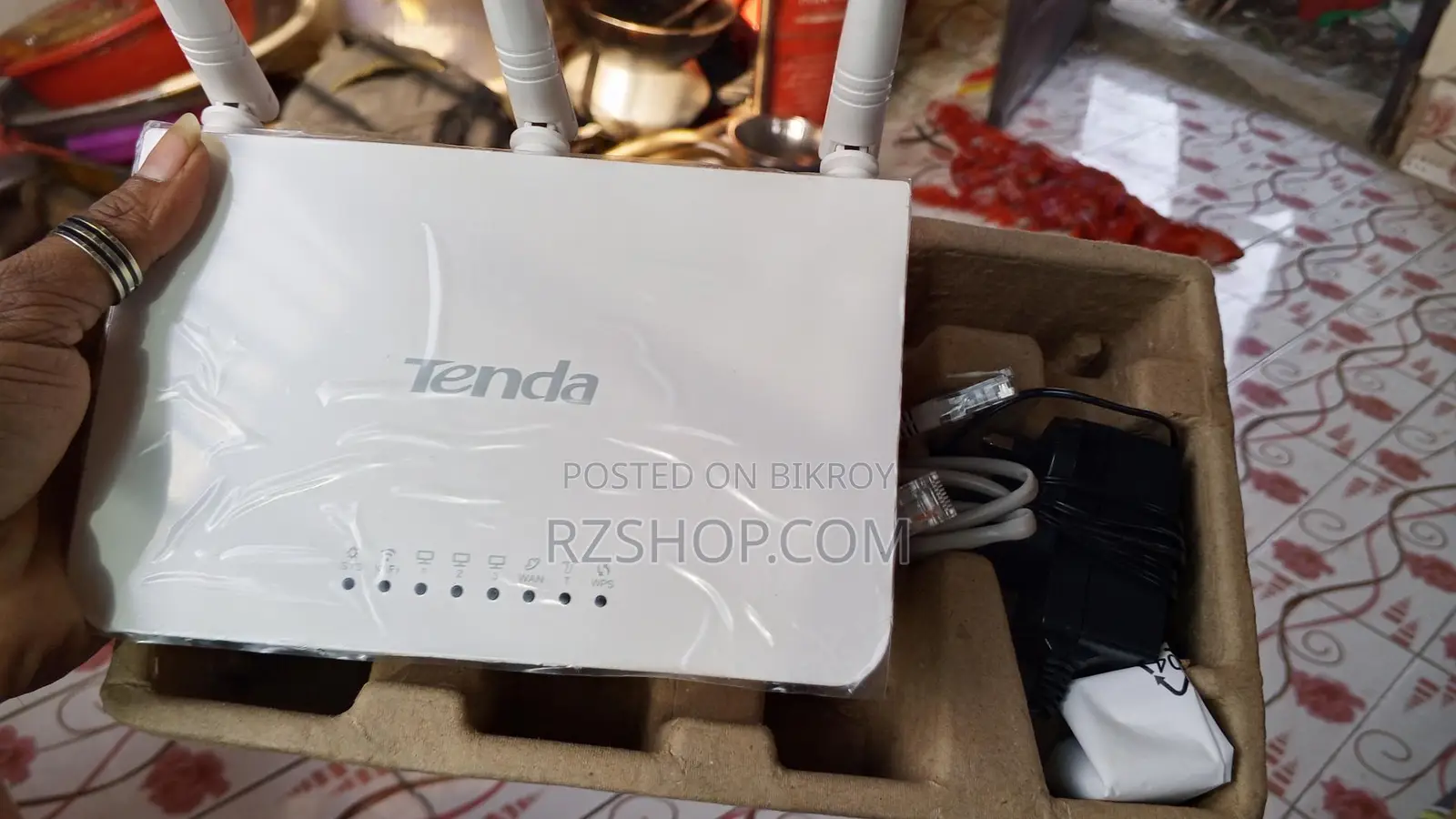 Tenda Router F-3 Model