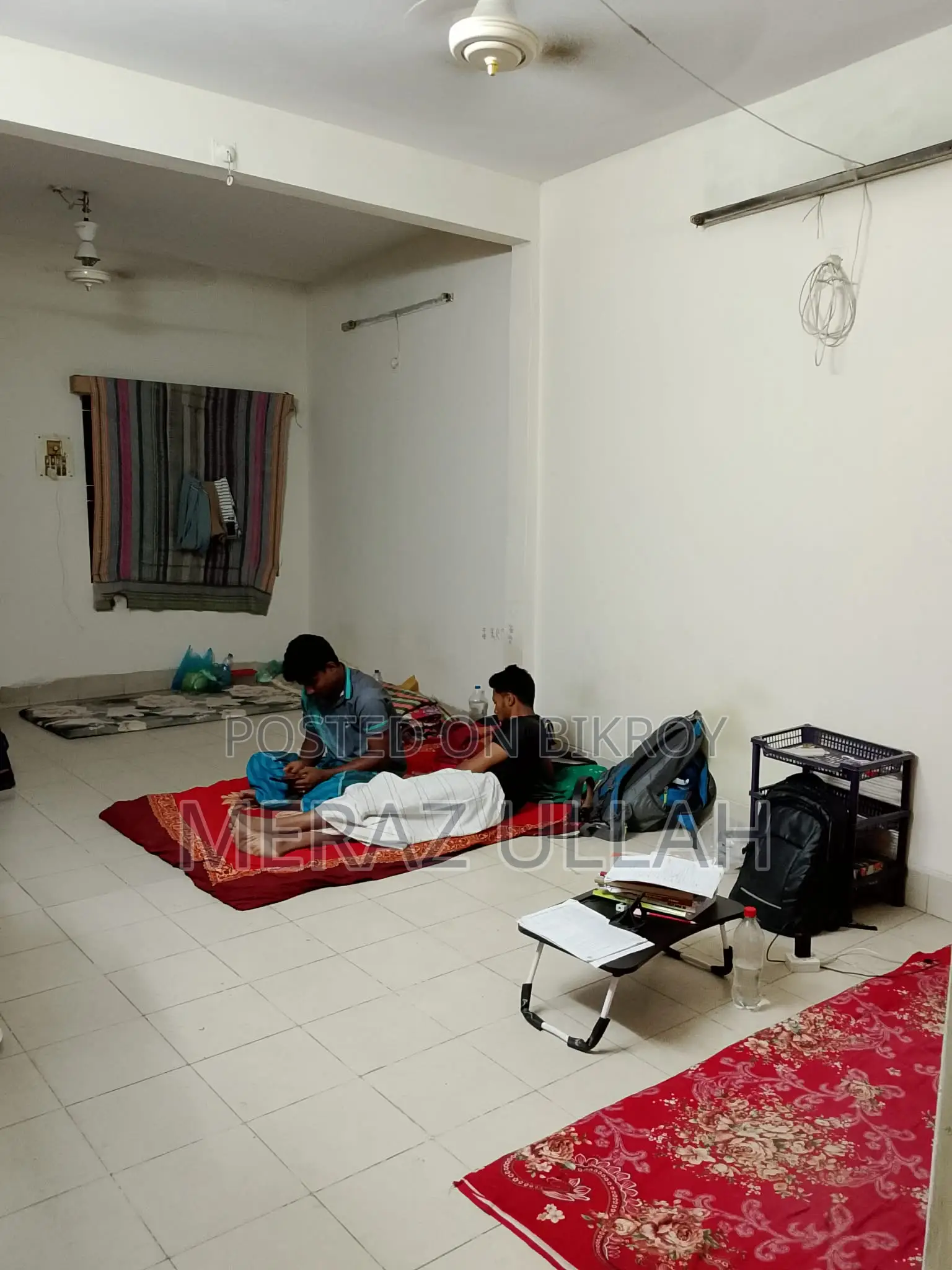 Bachelor Male Seat Rent, 1 Minute from Shewrapara Metro Station