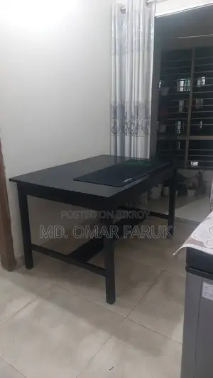 4 Feet / 3 Black Pure Wood Table | No risk of woodworm.