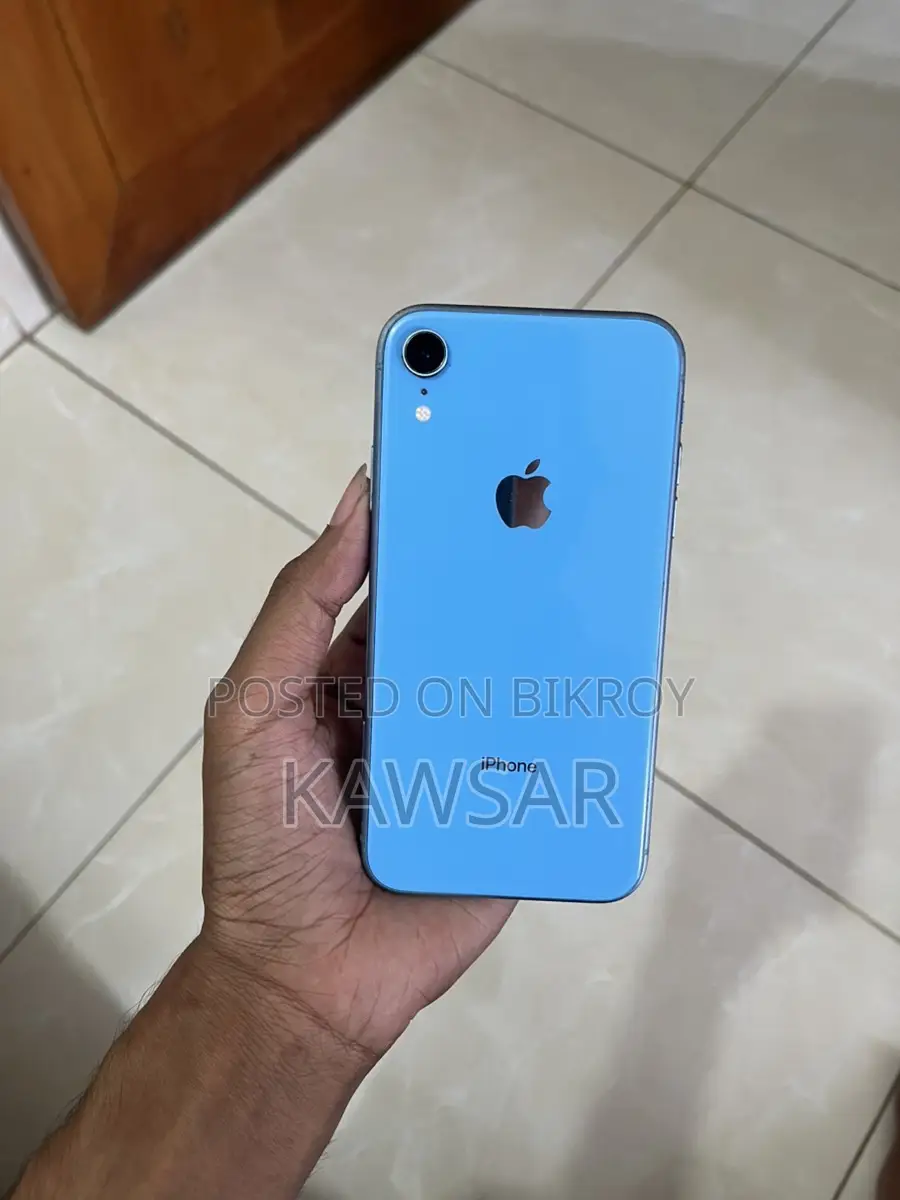 Apple iPhone XR 64GB (Used)