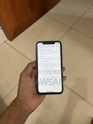 Apple iPhone XR 64GB (Used)
