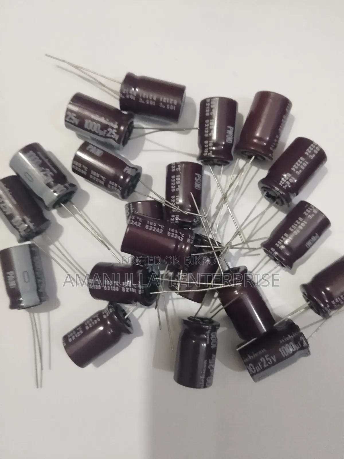 বাংলাদেশে 1000μf 25v ইলেকট্রোলাইটিক ক্যাপাসিটরের দাম | ক্যাপাসিটর (৩ পিস)