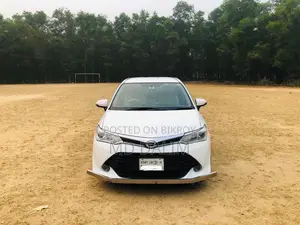 Toyota Axio 2015