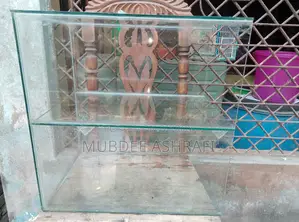 গ্লাস ডিসপ্লে র‍্যাক