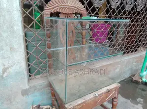গ্লাস ডিসপ্লে র‍্যাক