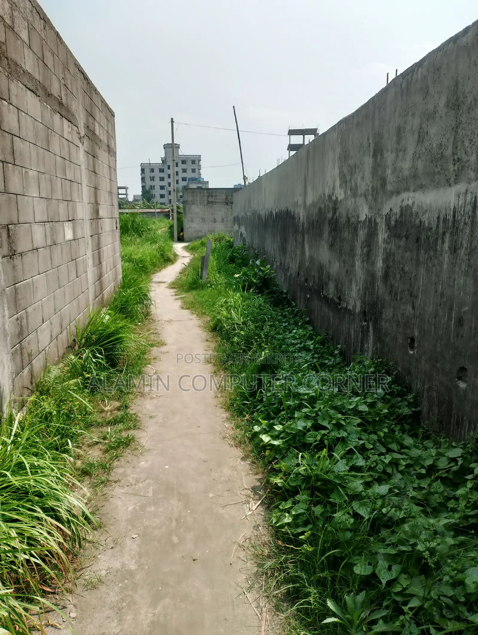 জমি বিক্রয় হবে