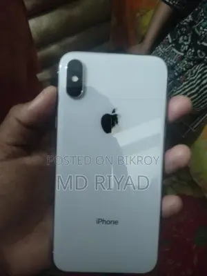 Apple iPhone X (Used)
