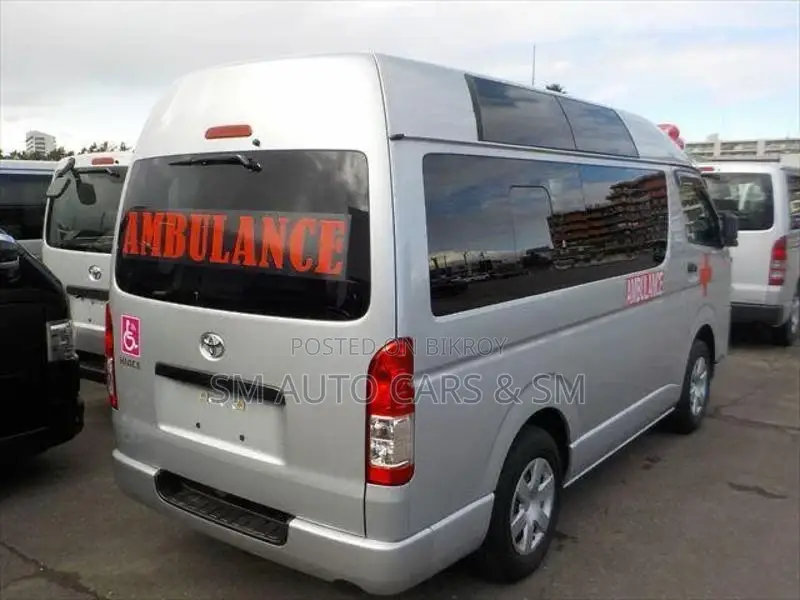 Toyota Hiace Ambulance Highroof 2021