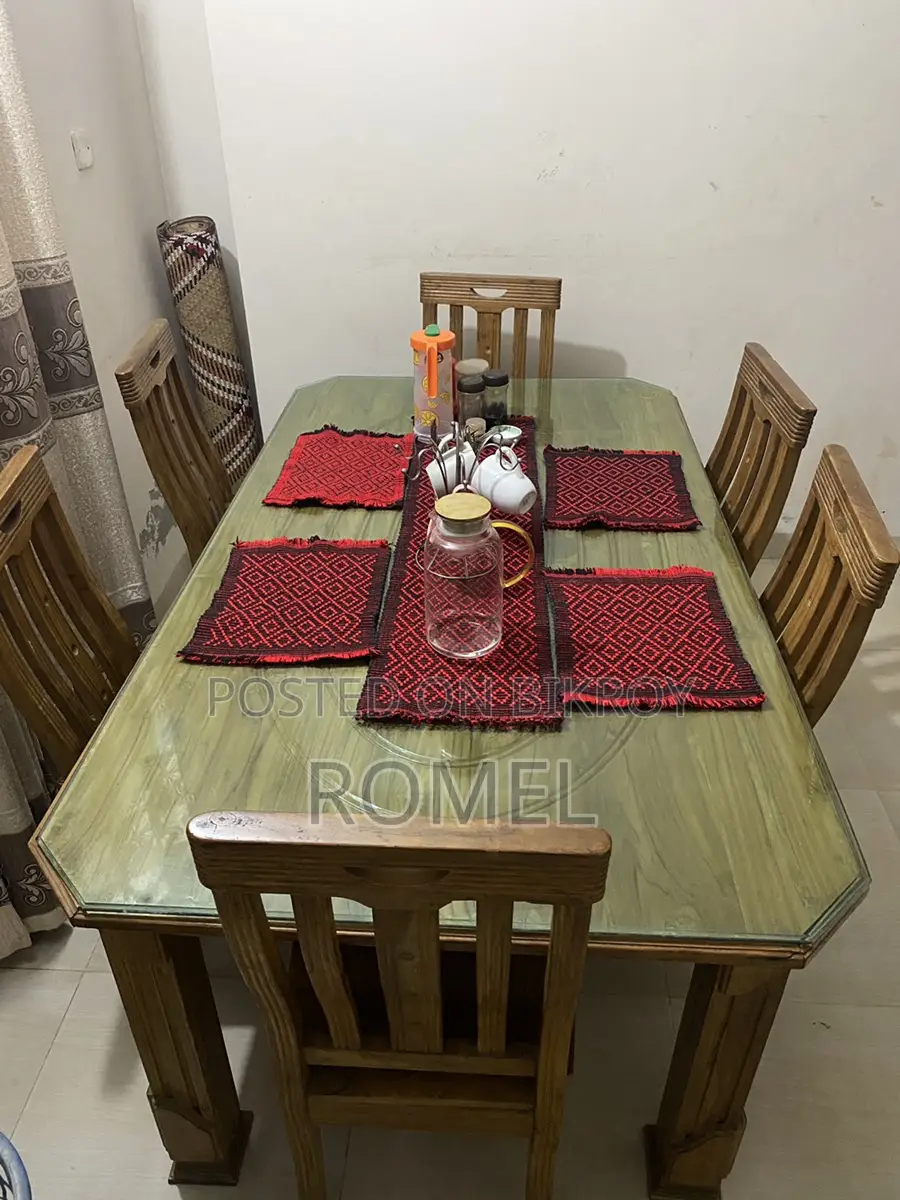 Dining Table 6 Chairs