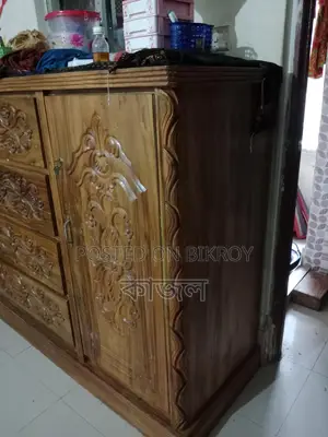 Akashmoni Wood Wardrobe in 100% Fresh Condition
