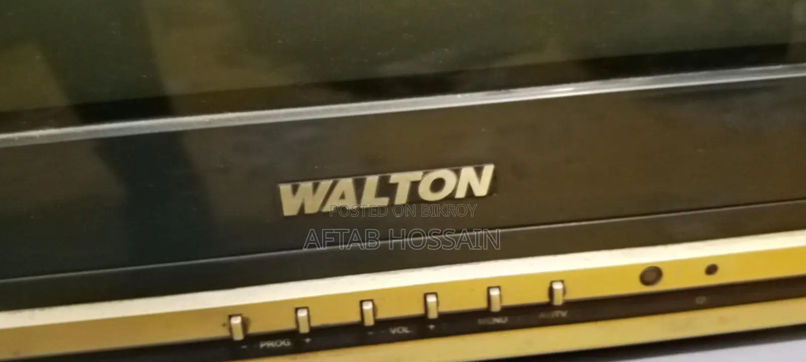 21-inch Walton Box TV