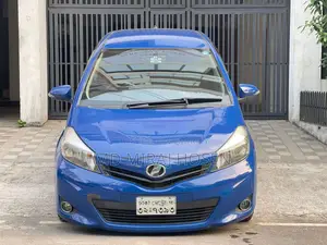 Toyota Vitz G Package 2012