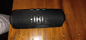 JBL Flip 7