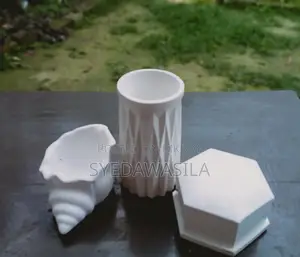 Gypsum Showpiece And Flower Vase