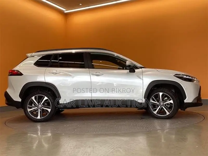 Toyota Corolla Cross Hybrid Z Package 2021