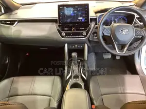 Toyota Corolla Cross Hybrid Z Package 2021